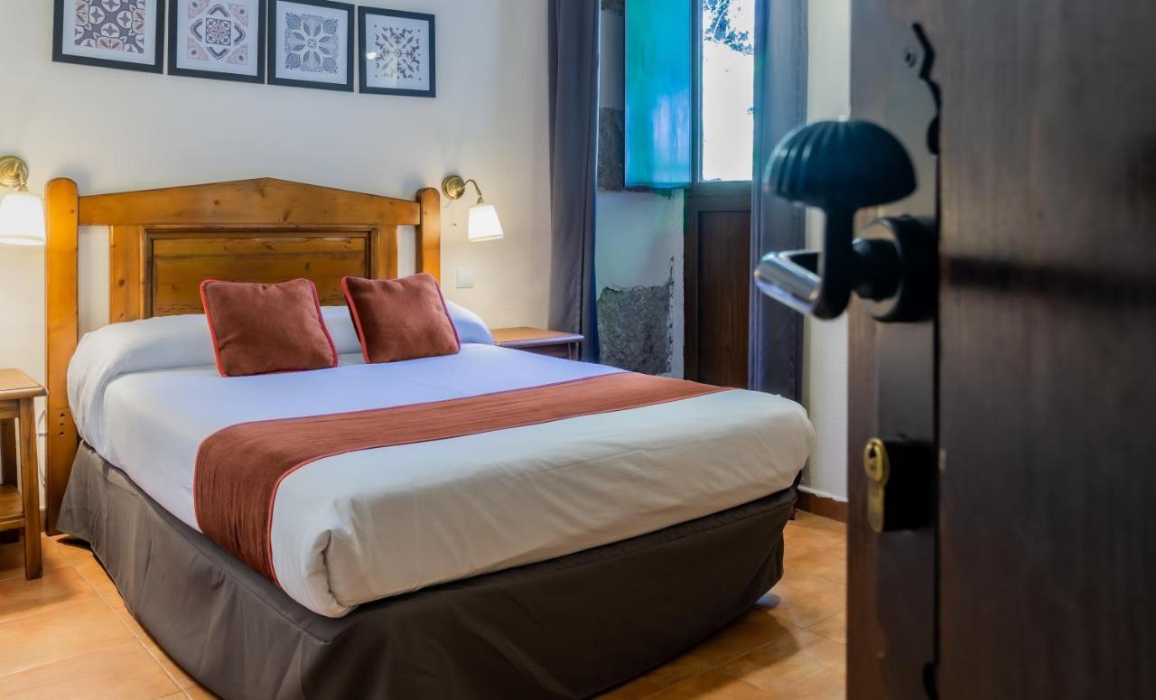 Posada Pena Pintada By Vivere Stays Cercedilla Ngoại thất bức ảnh