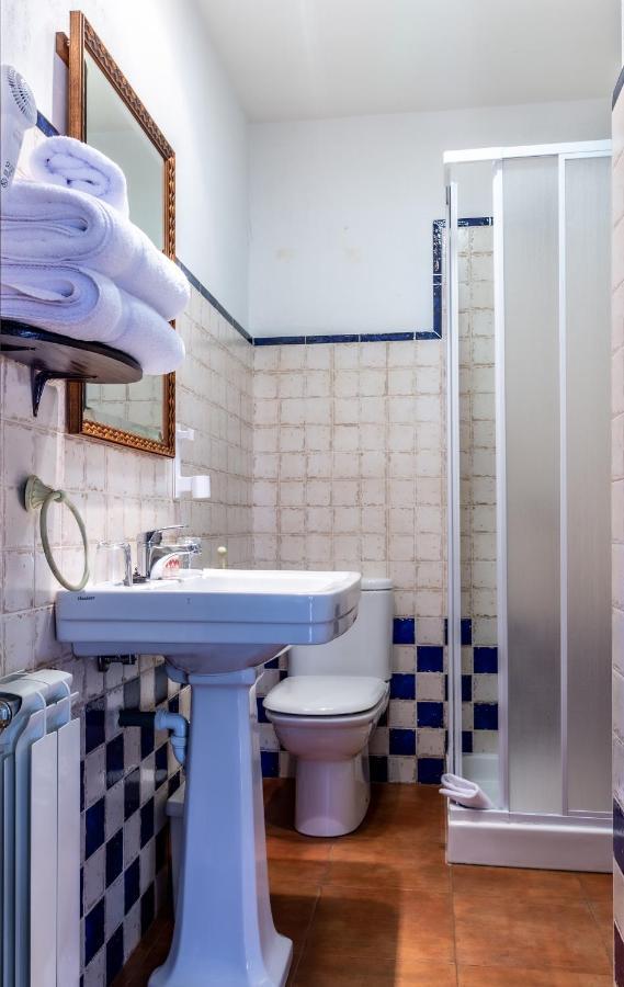 Posada Pena Pintada By Vivere Stays Cercedilla Ngoại thất bức ảnh